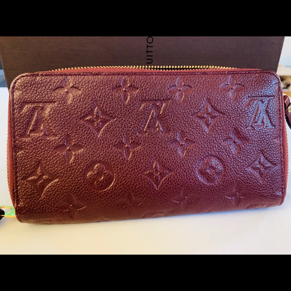 Louis vuitton empreinte zip organizer wallet